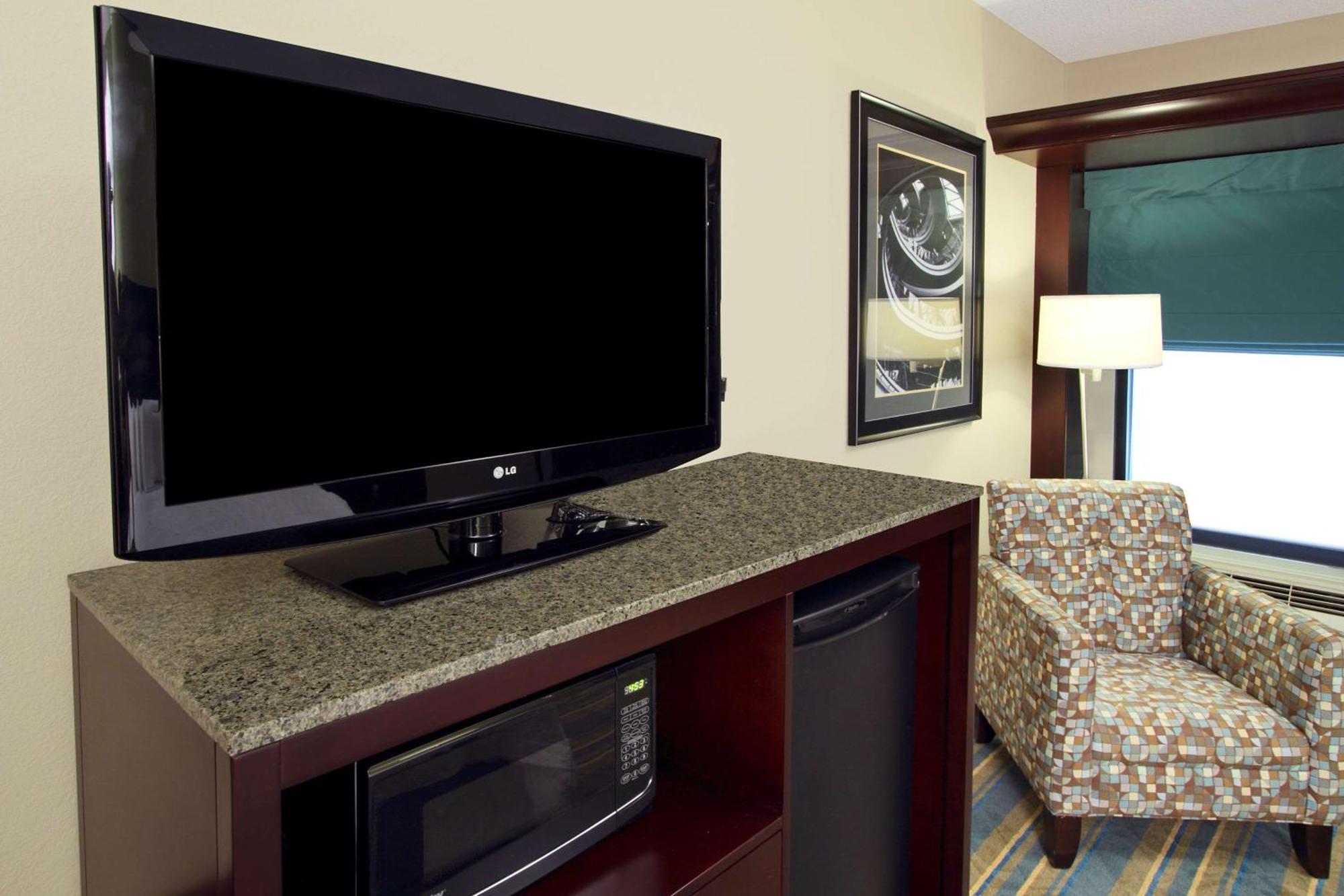 Hampton Inn Хагерстаун Экстерьер фото